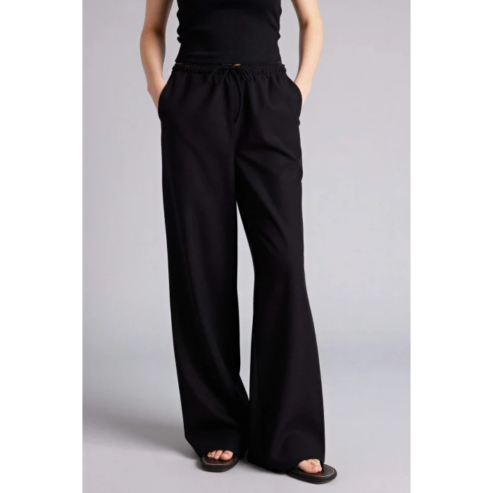 Defacto E1981AXBK27 Siyah Wıde Leg Çift Cepli Beli Lastikli Standart Boy Keten Karışımlı Pantolon