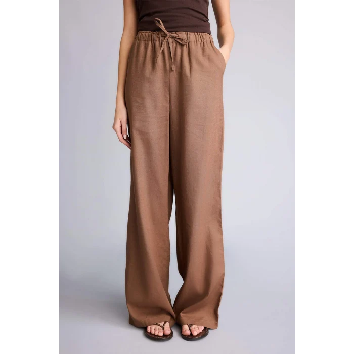 Defacto E1981AXBN534 Kahve Wıde Leg Çift Cepli Beli Lastikli Standart Boy Keten Karışımlı Pantolon