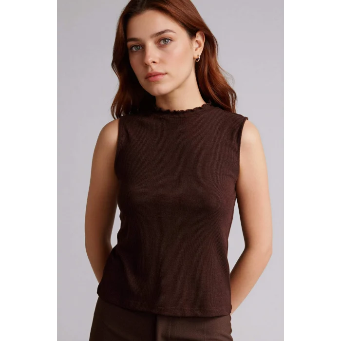 Defacto G0050AXBN207 Kahve Slım Fıt Yarım Balıkçı Yaka Fitilli Kaşkorse Tunik
