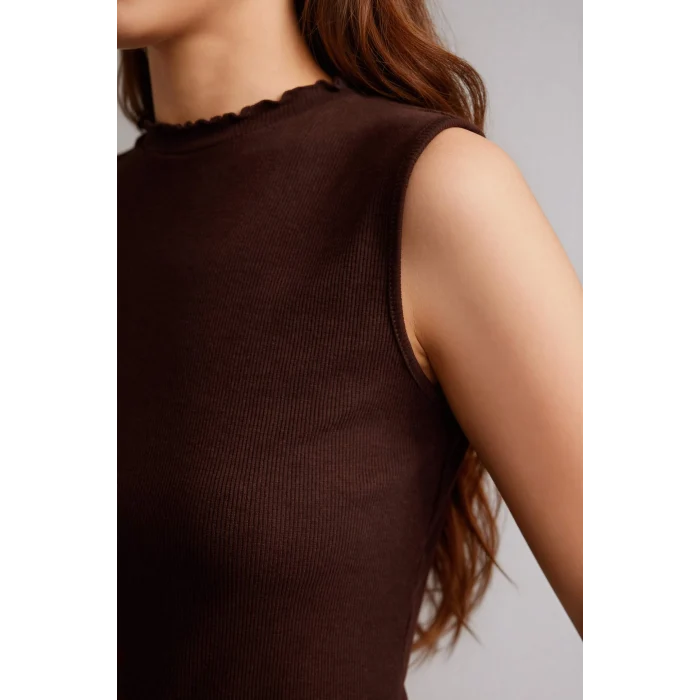 Defacto G0050AXBN207 Kahve Slım Fıt Yarım Balıkçı Yaka Fitilli Kaşkorse Tunik