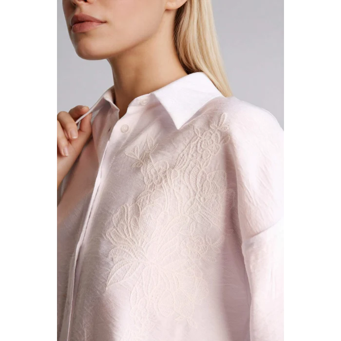 Defacto G8958AXWT79 Beyaz Relax Fıt Gömlek Yaka Uzun Kollu Gömlek