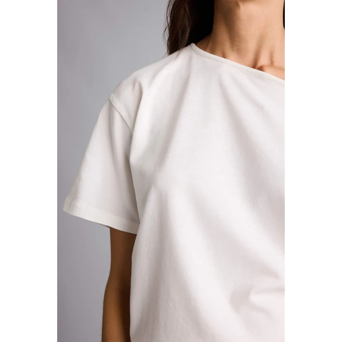 Defacto H6703AXER105 Ekru Relax Fıt Kayık Yaka Basıc Düz Kısa Kollu Tişört
