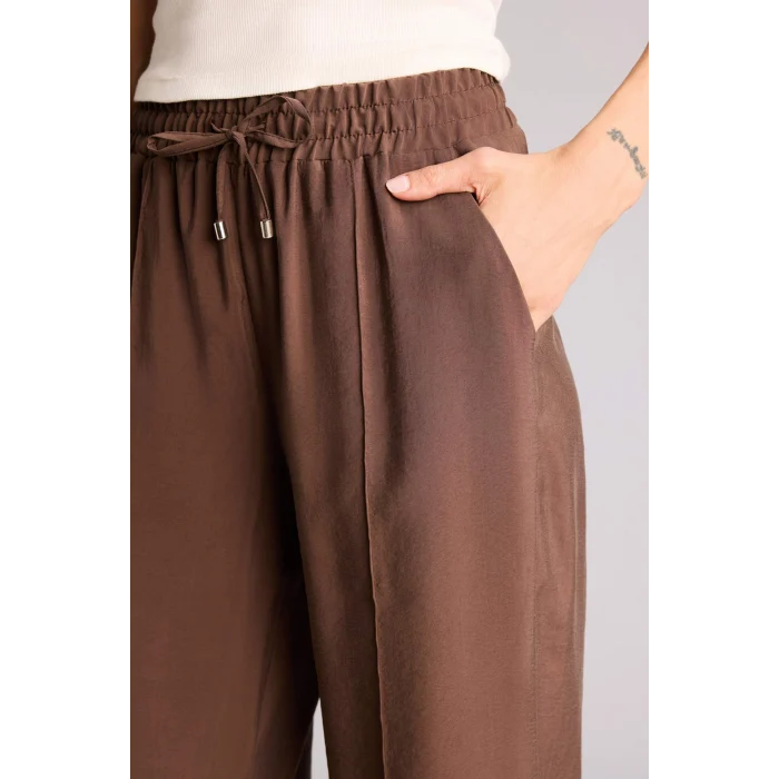 Defacto E8235AXBN151 Kahve Wıde Leg Yüksek Bel Modal Pantolon