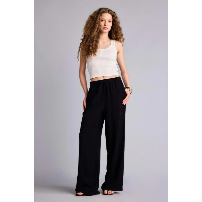 Defacto F5024AXBK27 Siyah Wıde Leg Cepli Yüksek Bel Standart Boy Keten Karışımlı Pantolon