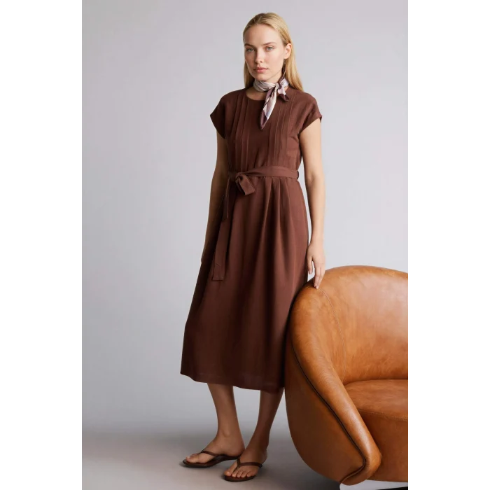Defacto H0073AXBN330 Kahve Yuvarlak Yaka Keten Karışımlı Kısa Kollu Elbise