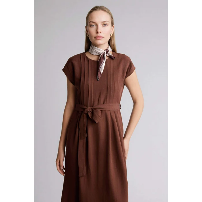 Defacto H0073AXBN330 Kahve Yuvarlak Yaka Keten Karışımlı Kısa Kollu Elbise