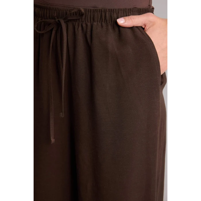 Defacto F5024AXBN528 Kahve Wıde Leg Cepli Yüksek Bel Standart Boy Keten Karışımlı Pantolon