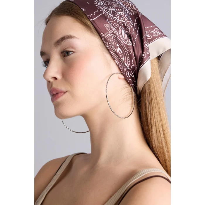 Defacto H1035AXBN66 Kahve Kadın Desenli Saten Şal