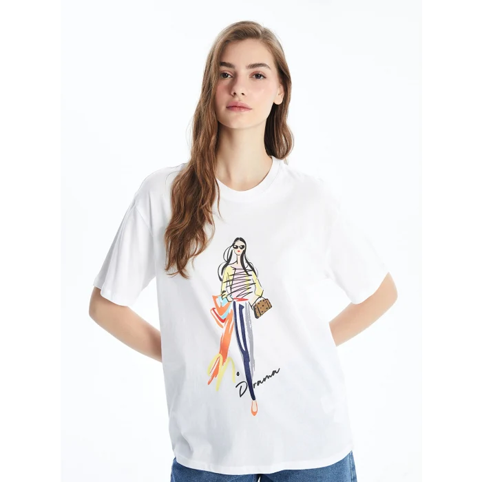 LCW Vision Beyaz Bisiklet Yaka Baskılı Kısa Kollu Oversize Kadın Tişört