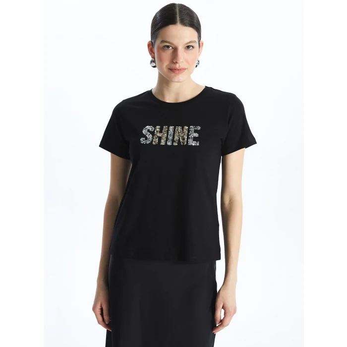 LCWAIKIKI Basic Siyah Bisiklet Yaka Pul Payetli Kısa Kollu Kadın Tişört