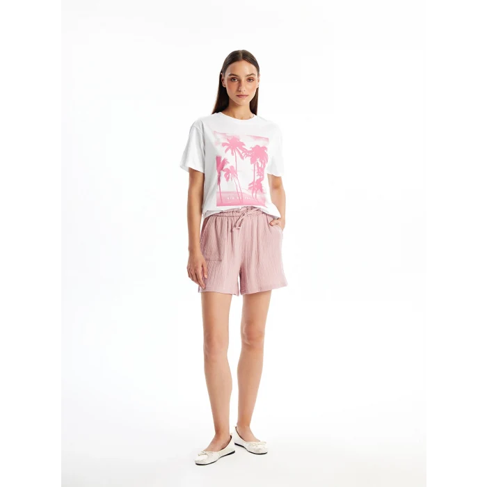 LCW Vision Beyaz Bisiklet Yaka Baskılı Kısa Kollu Kadın Tişört