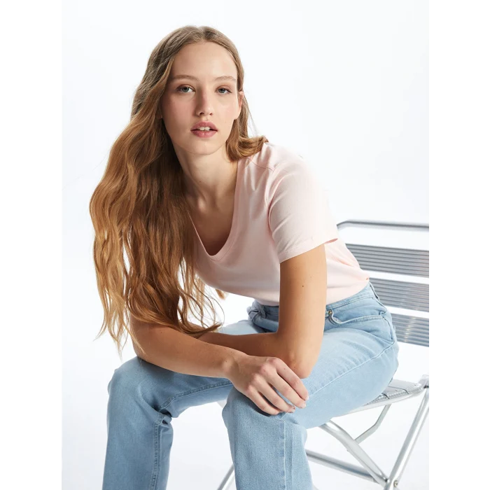 LCW Vision Pembe V Yaka Düz Kısa Kollu Kadın Tişört