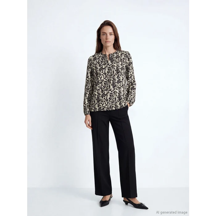 LCW Grace Bej Fırfırlı Dik Yaka Desenli Bluz