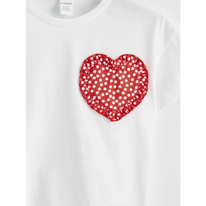 LCW Kids Ekru Bisiklet Yaka Kalp Nakışlı Kız Çocuk Tişört