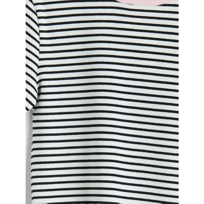 LCW Kids Beyaz Bisiklet Yaka Çizgili Kız Çocuk Tişört
