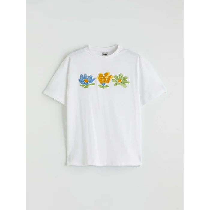 LCW Kids Beyaz Bisiklet Yaka Çiçek Nakışlı Kız Çocuk Tişört