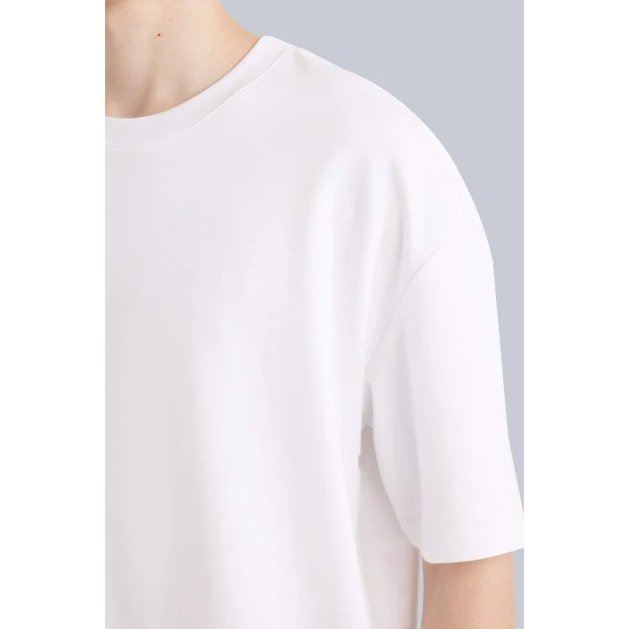 Defacto X3926AZWT34 Beyaz Nefes Alabilen Oversize Tişört