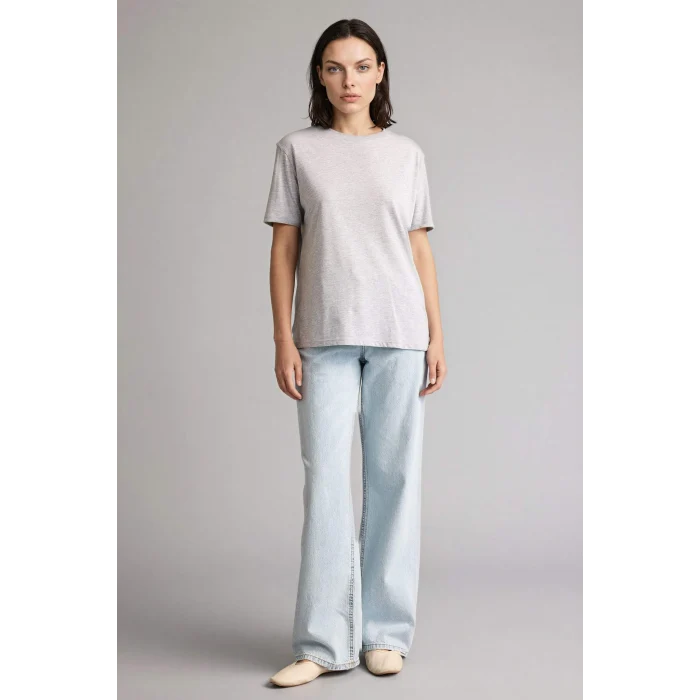 Defacto W9584AZGR93 Gri Regular Fıt Bisiklet Yaka Basıc Düz Penye Kısa Kollu Tişört