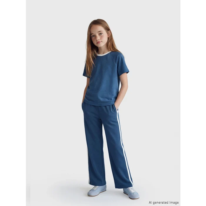 LCW Kids İndigo Bisiklet Yaka Kız Çocuk Tişört ve Eşofman Altı