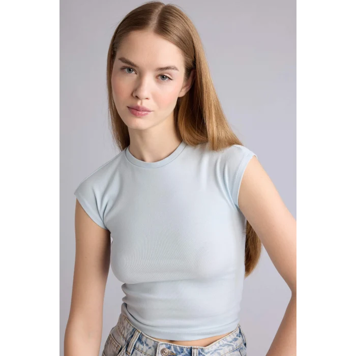 Defacto H1129AXBE343 Mavi Fıtted Bisiklet Yaka Ribana Kısa Kollu Tişört