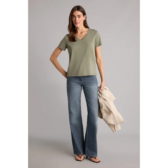 Defacto W9204AZGN931 Yeşil Regular Fıt V Yaka Basıc Düz Kısa Kollu Tişört