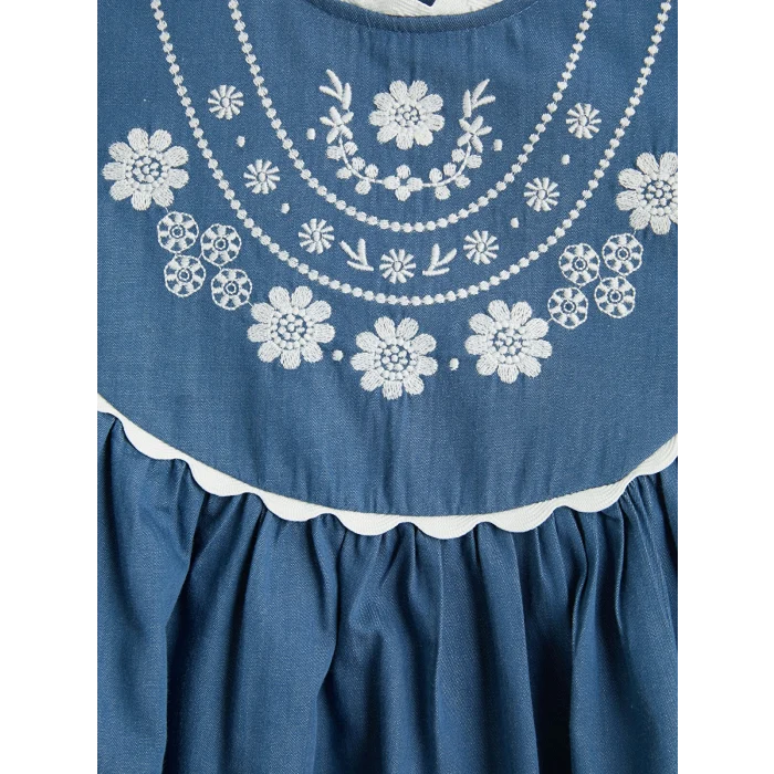 LCW Kids Mavi Bebe Yaka Çiçek Nakışlı Kız Çocuk Elbise