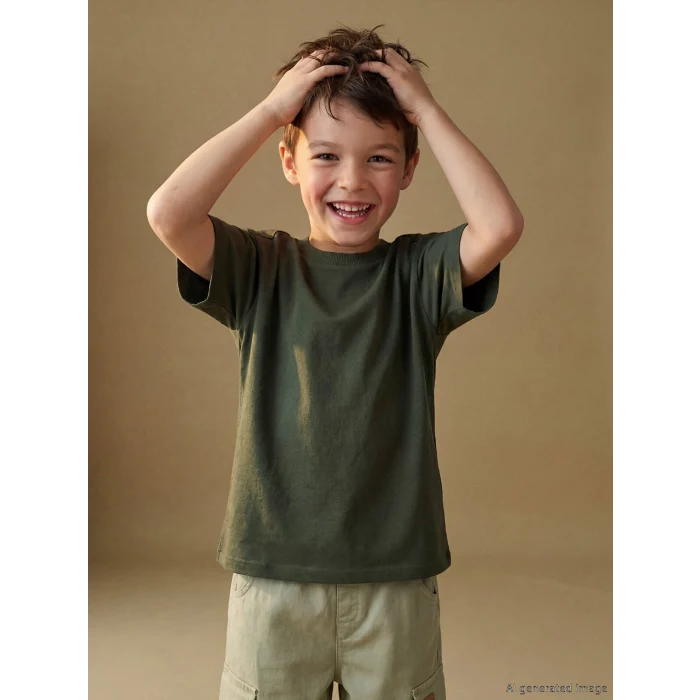 LCW Kids Yeşil Bisiklet Yaka Erkek Çocuk Tişört