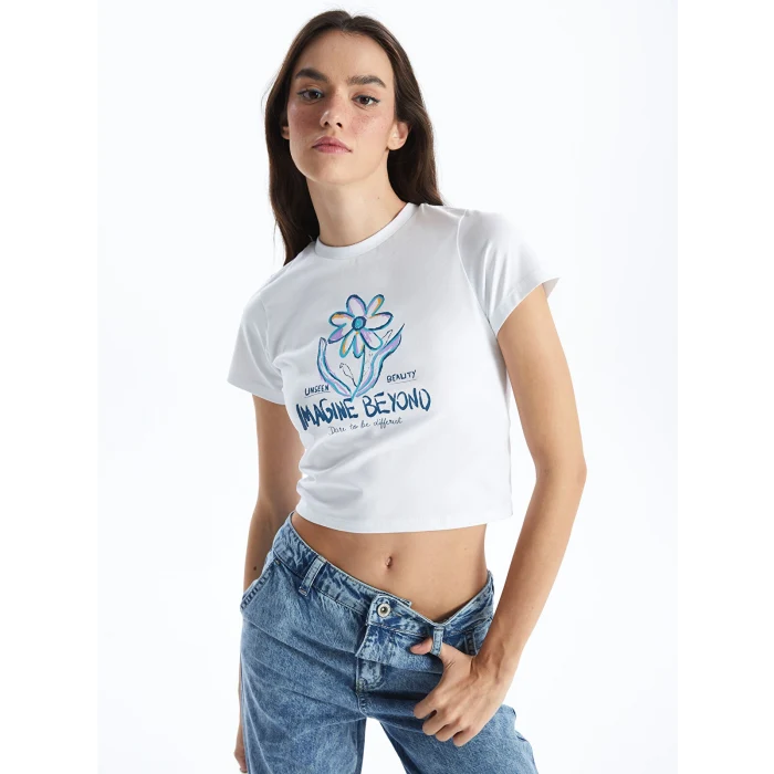 XSIDE Beyaz Bisiklet Yaka Baskılı Kısa Kollu Kadın Crop