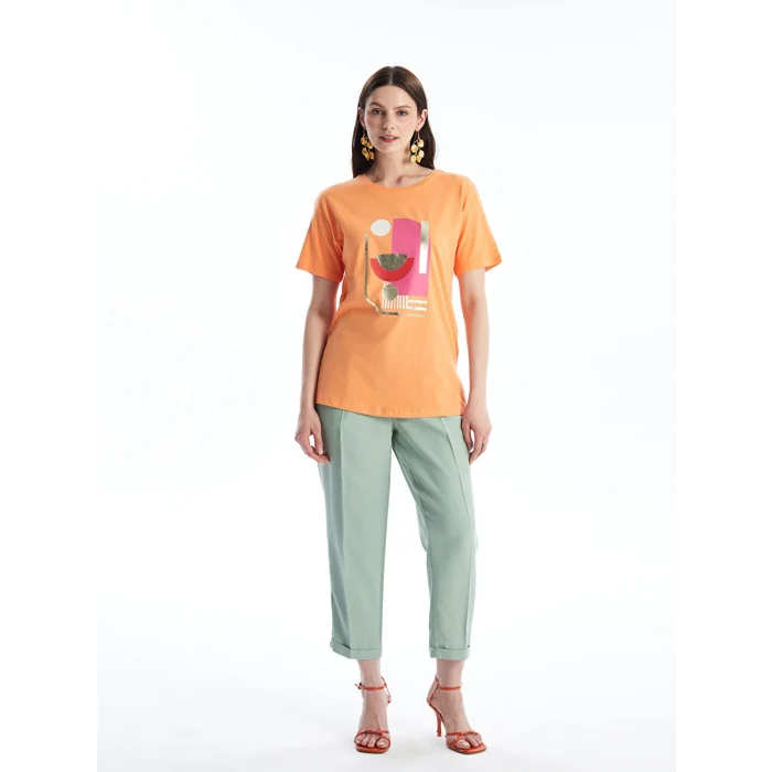 LCWAIKIKI Basic Turuncu Bisiklet Yaka Baskılı Kısa Kollu Kadın Tişört