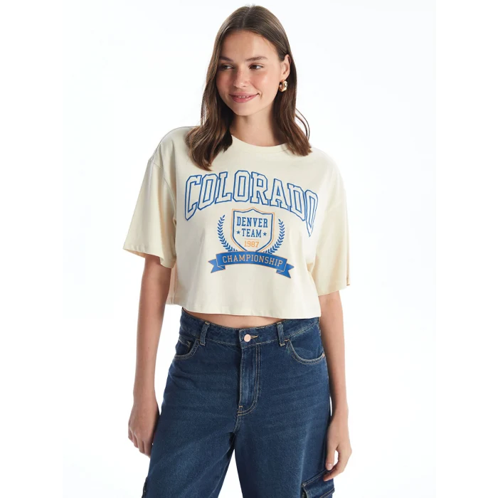 XSIDE Bej Bisiklet Yaka Baskılı Kısa Kollu Oversize Kadın Crop