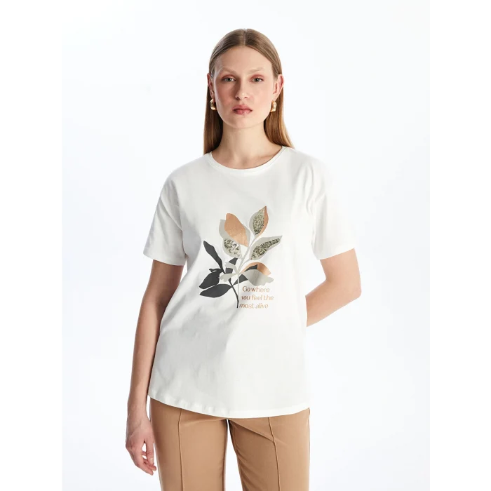 LCWAIKIKI Basic Beyaz Bisiklet Yaka Baskılı Kısa Kollu Kadın Tişört