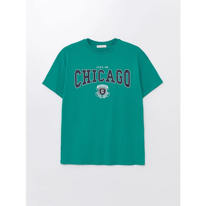 LCW Vision Yeşil Bisiklet Yaka Baskılı Kısa Kollu Oversize Kadın Tişört