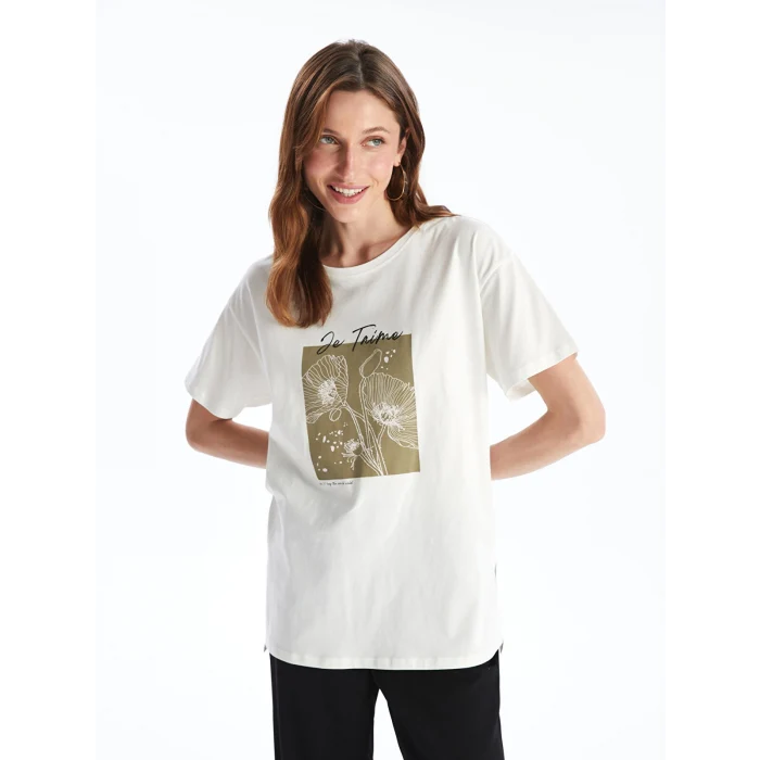 LCWAIKIKI Basic Beyaz Bisiklet Yaka Baskılı Kısa Kollu Kadın Tişört