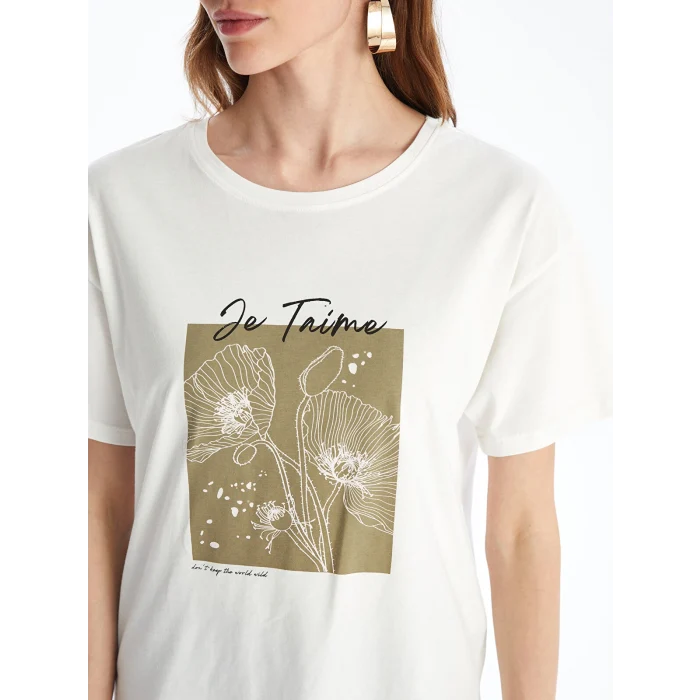 LCWAIKIKI Basic Beyaz Bisiklet Yaka Baskılı Kısa Kollu Kadın Tişört