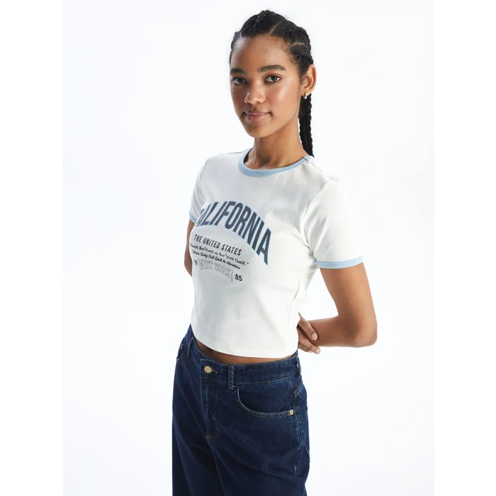 XSIDE Beyaz Bisiklet Yaka Baskılı Kısa Kollu Kadın Crop