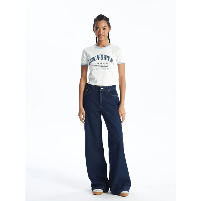 XSIDE Beyaz Bisiklet Yaka Baskılı Kısa Kollu Kadın Crop