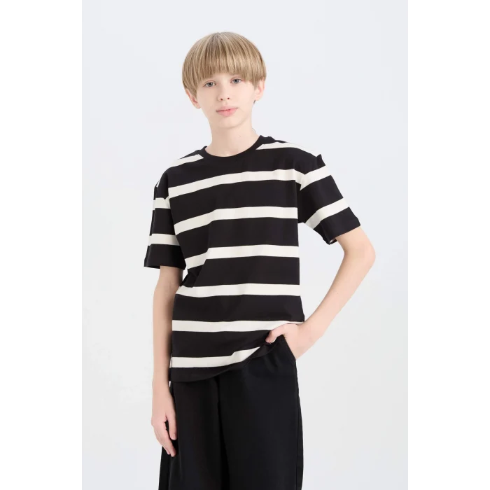 Defacto D7863A8BK81 Siyah Bisiklet Yaka Çizgili Kısa Kollu Tişört Erkek Çocuk