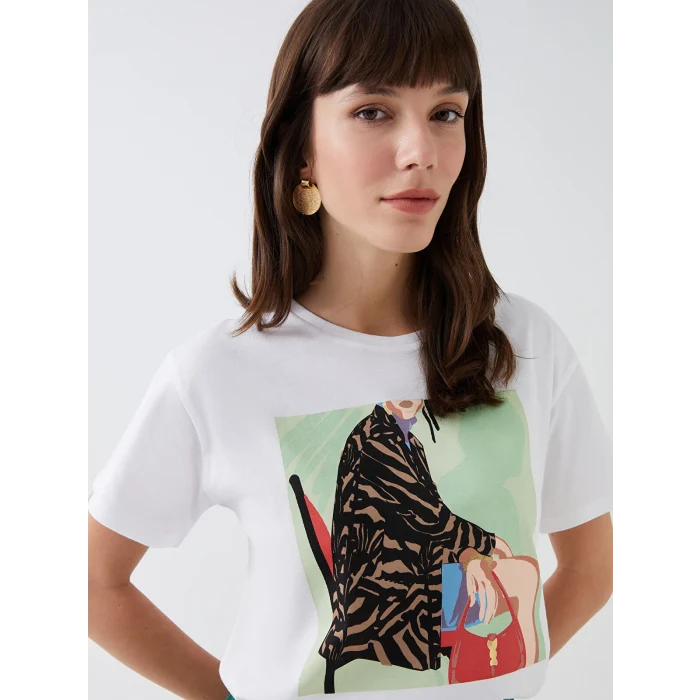 LCW Vision Beyaz Bisiklet Yaka Baskılı Kısa Kollu Kadın Tişört