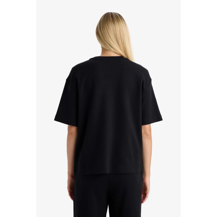 Defacto C7630AXBK81 Siyah Relax Fit Bisiklet Yaka Basic Düz Kısa Kollu Siyah Tişört