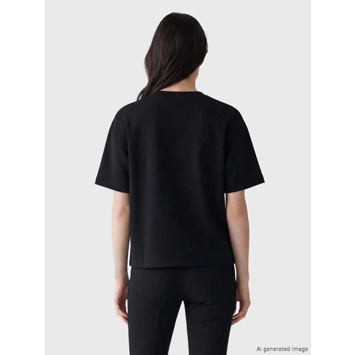 LCW Comfort Siyah Bisiklet Yaka Taşlı Kadın Tişört