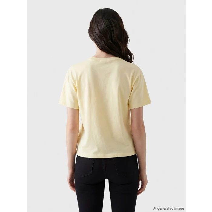LCW Comfort Bej Bisiklet Yaka Çiçek Baskılı Kadın Tişört