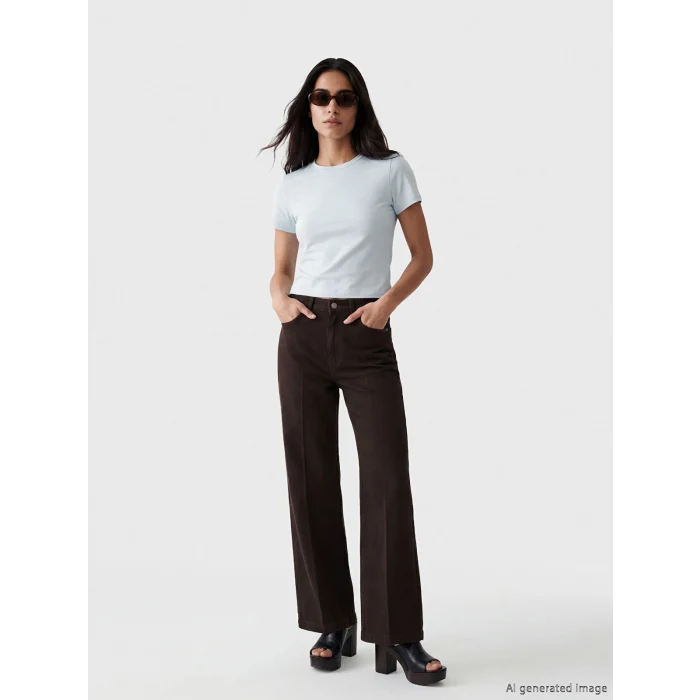 LCW Vision Mavi Bisiklet Yaka Kadın Crop