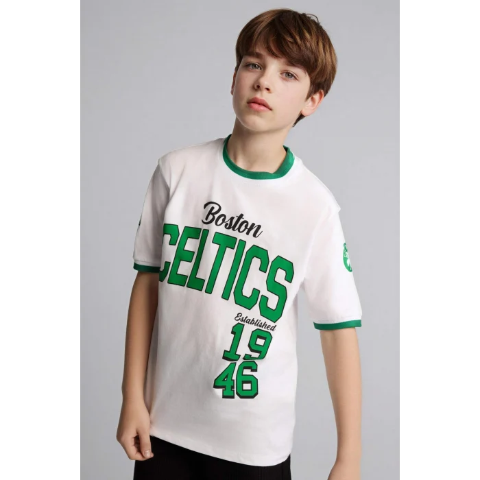 Defacto H2899A8WT34 Beyaz %100 Pamuk NBA Boston Celtıcs New Regular Fıt Bisiklet Yaka Kısa Kollu Tişört Erkek Çocuk