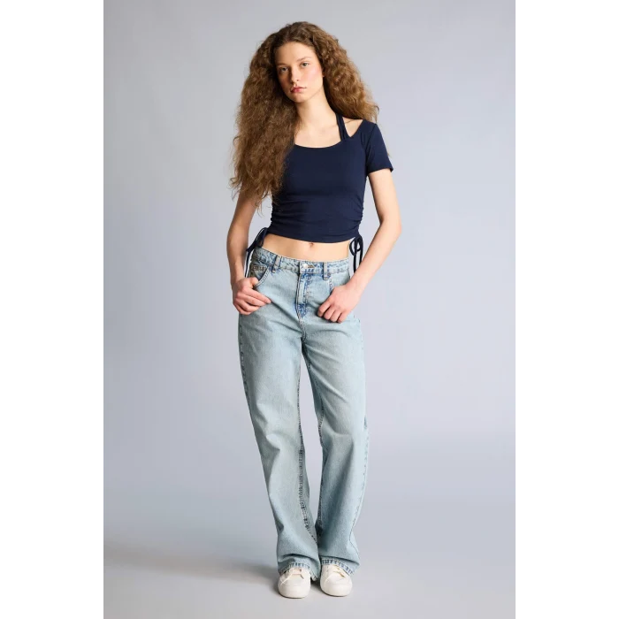 Defacto G7955AXNV147 Lacivert Fıtted Halter Yaka Kısa Kollu Tişört