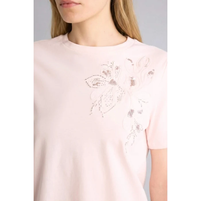 Defacto H1421AXPN127 Pembe Regular Fıt Bisiklet Yaka Nakış Baskı Baskılı Penye Kısa Kollu Tişört