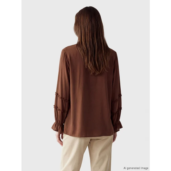 LCW Grace Kahverengi V Yaka Fırfırlı Bluz