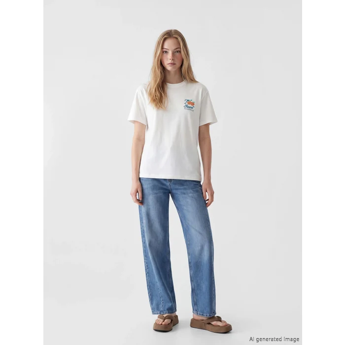 XSIDE Beyaz Sırt Baskılı Oversize Kadın Tişört