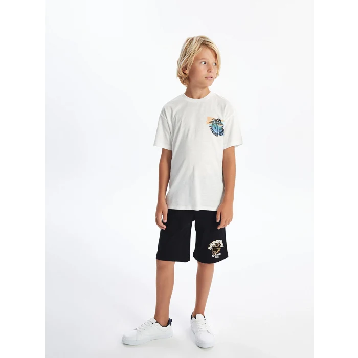 LCW Kids Beyaz Oversize Bisiklet Yaka Erkek Çocuk Tişört