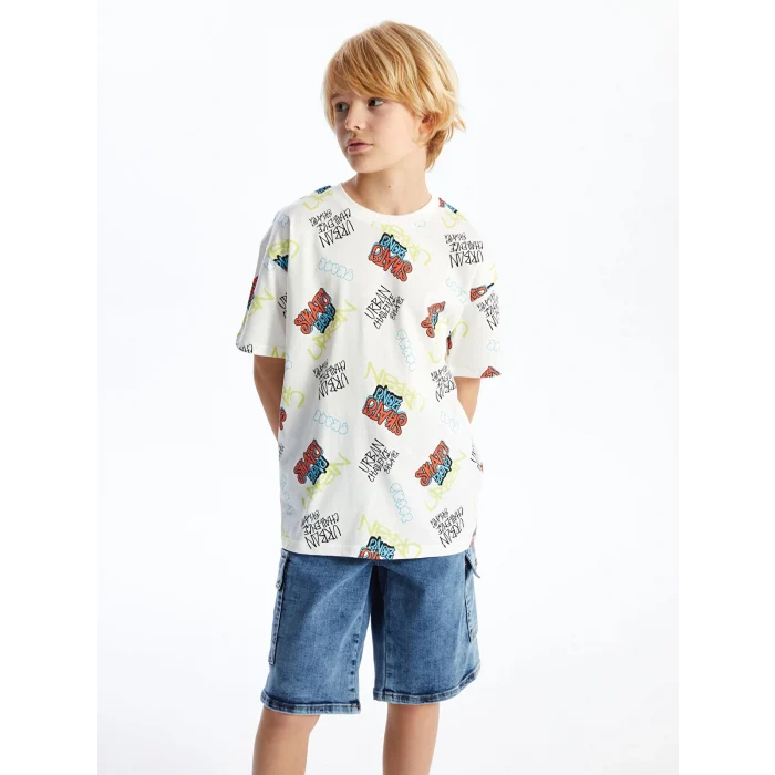 LCW Kids Ekru Oversize Bisiklet Yaka Erkek Çocuk Tişört