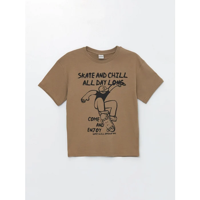 LCW Kids Kahverengi Rahat Kalıp Bisiklet Yaka Erkek Çocuk Tişört